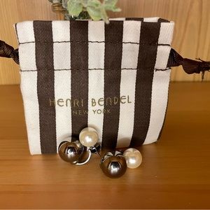 HENRI BENDEL NEW YORK